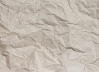 Ile procent ludzi w Polsce nie pracuje?