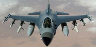 Ile czasu leci F-16 z USA do Polski?