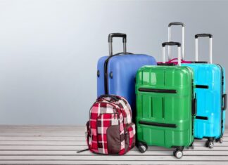 Walizka podróżna twarda czy miękka? Którą wybrać i dlaczego? Walizka podróżna